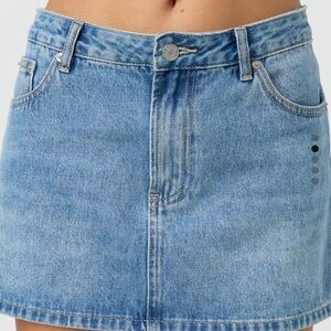 This is a Glassons mini skirt. New with tags and never been worn before. Size 12